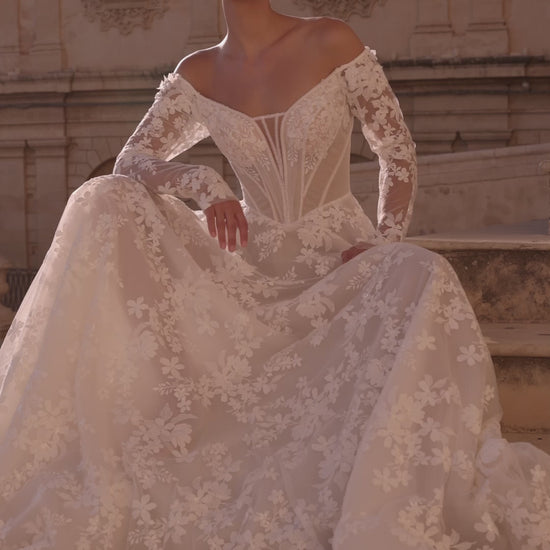 Samanda A-line Off-shoulder/Drop shoulders Milk Wedding dress