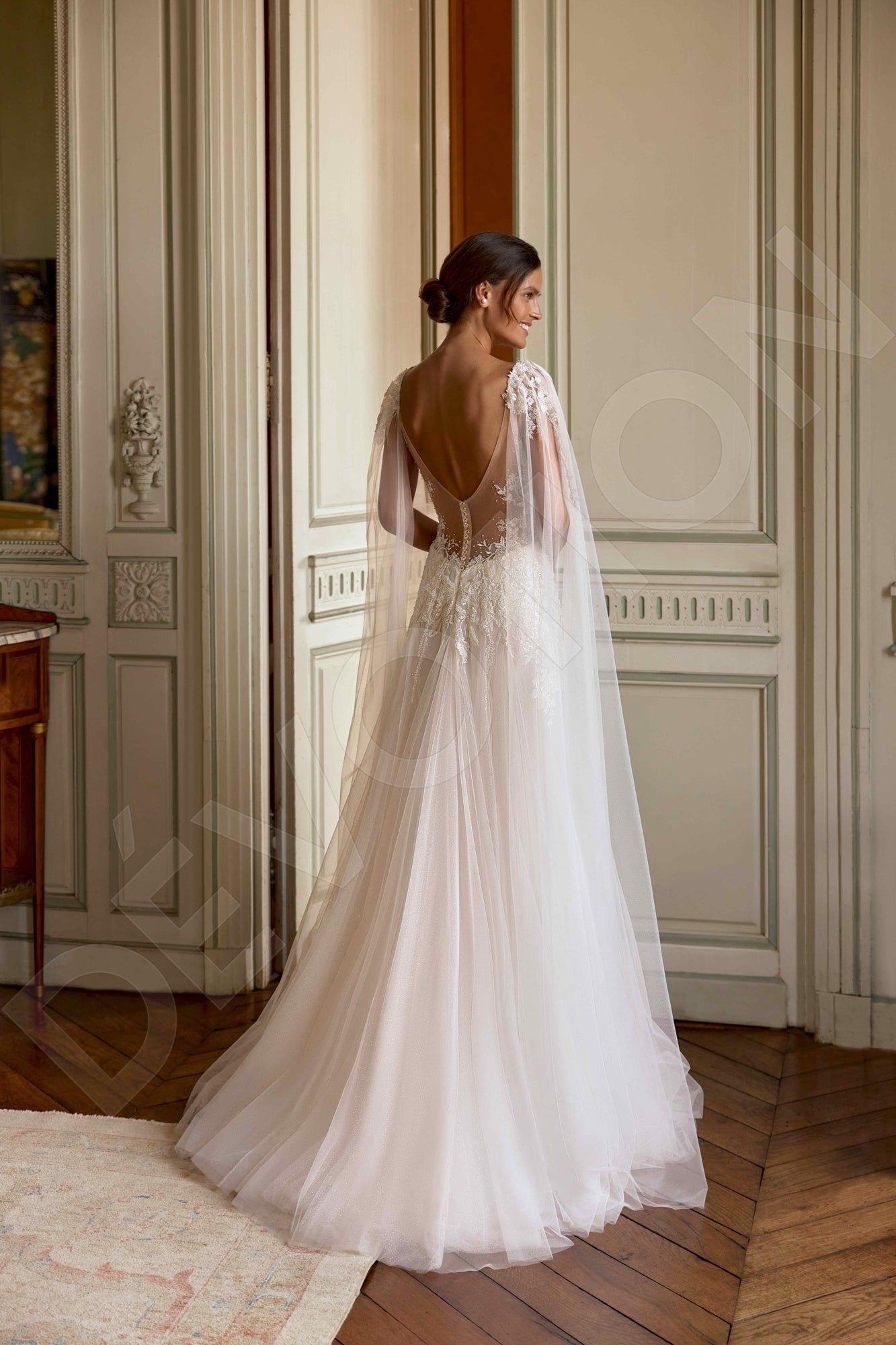 Ecle A-line Illusion Milk Wedding dress