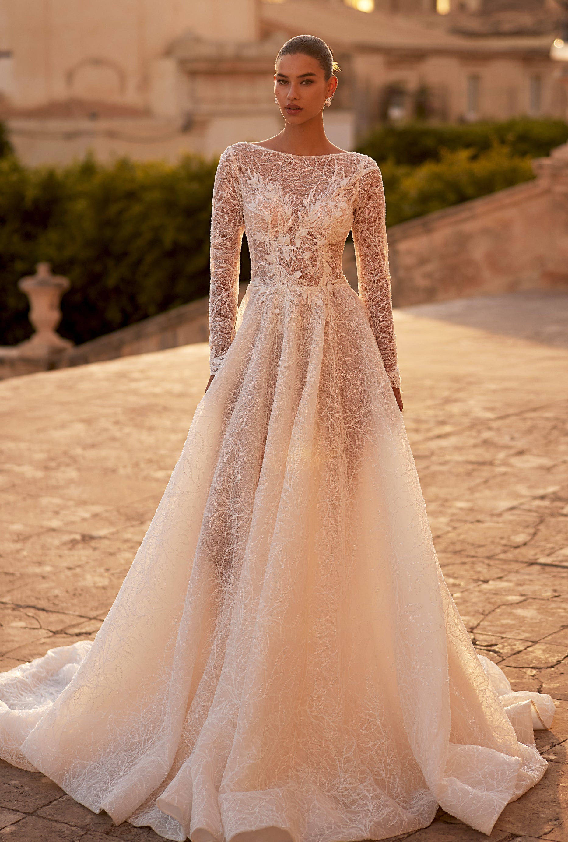 Griselle A-line Boat/Bateau Milk Wedding dress