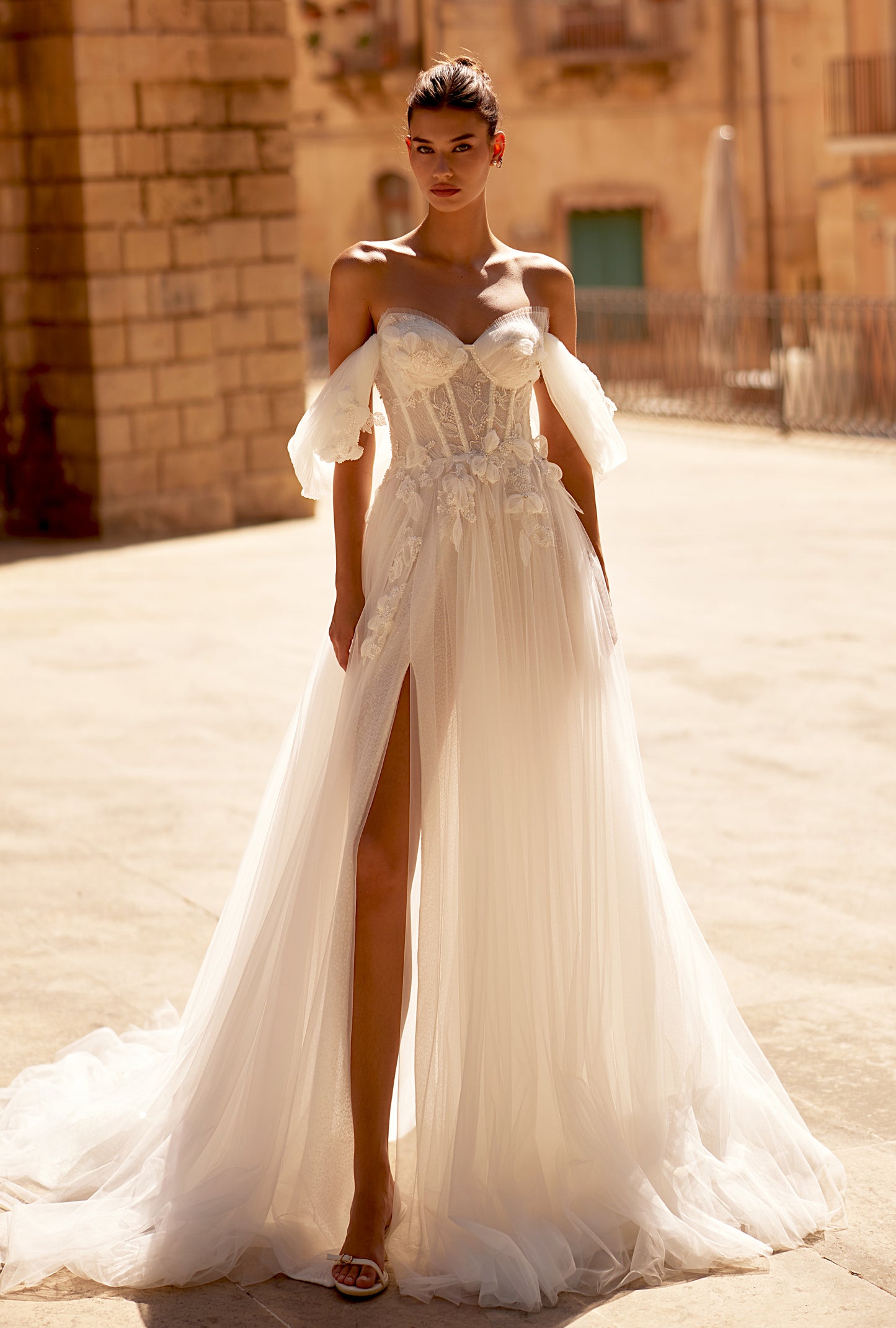 Arnella A-line Sweetheart Milk Wedding dress