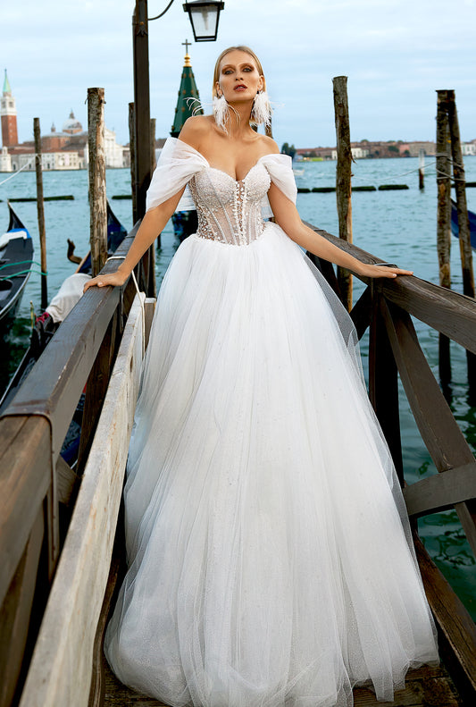 Ilona A-line Sweetheart Milk Wedding dress