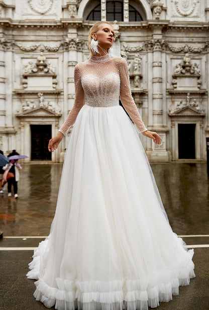 Sendra A-line High neck Milk Wedding dress