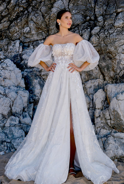 Andreia A-line Straight across Milk Wedding dress