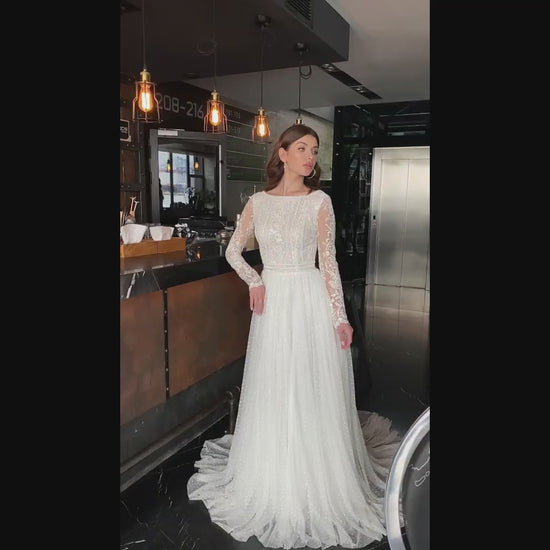 Valentine A-line Boat/Bateau Milk Wedding dress