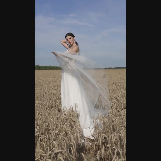 Ariellia A-line Scoop Ivory Wedding dress
