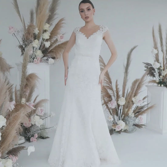 Dolinna Trumpet/Mermaid Illusion Ivory Wedding dress