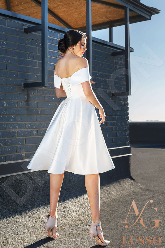 Lia A-line Off-shoulder/Drop shoulders Ivory Wedding dress