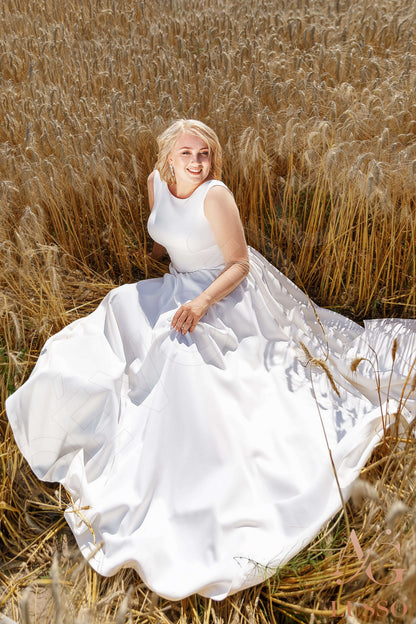 Dayra Open back A-line Long sleeve Wedding Dress 4