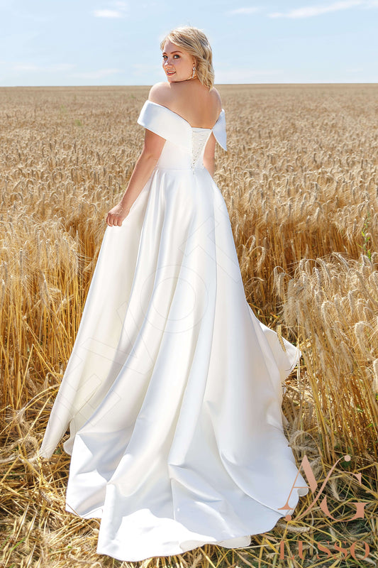 Dakotah A-line Off-shoulder/Drop shoulders Ivory Wedding dress