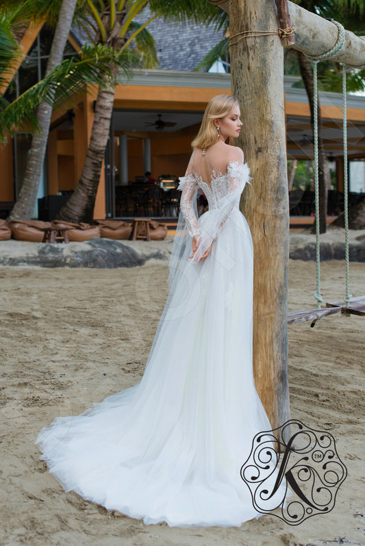 Flamenca A-line Illusion Milk Wedding dress