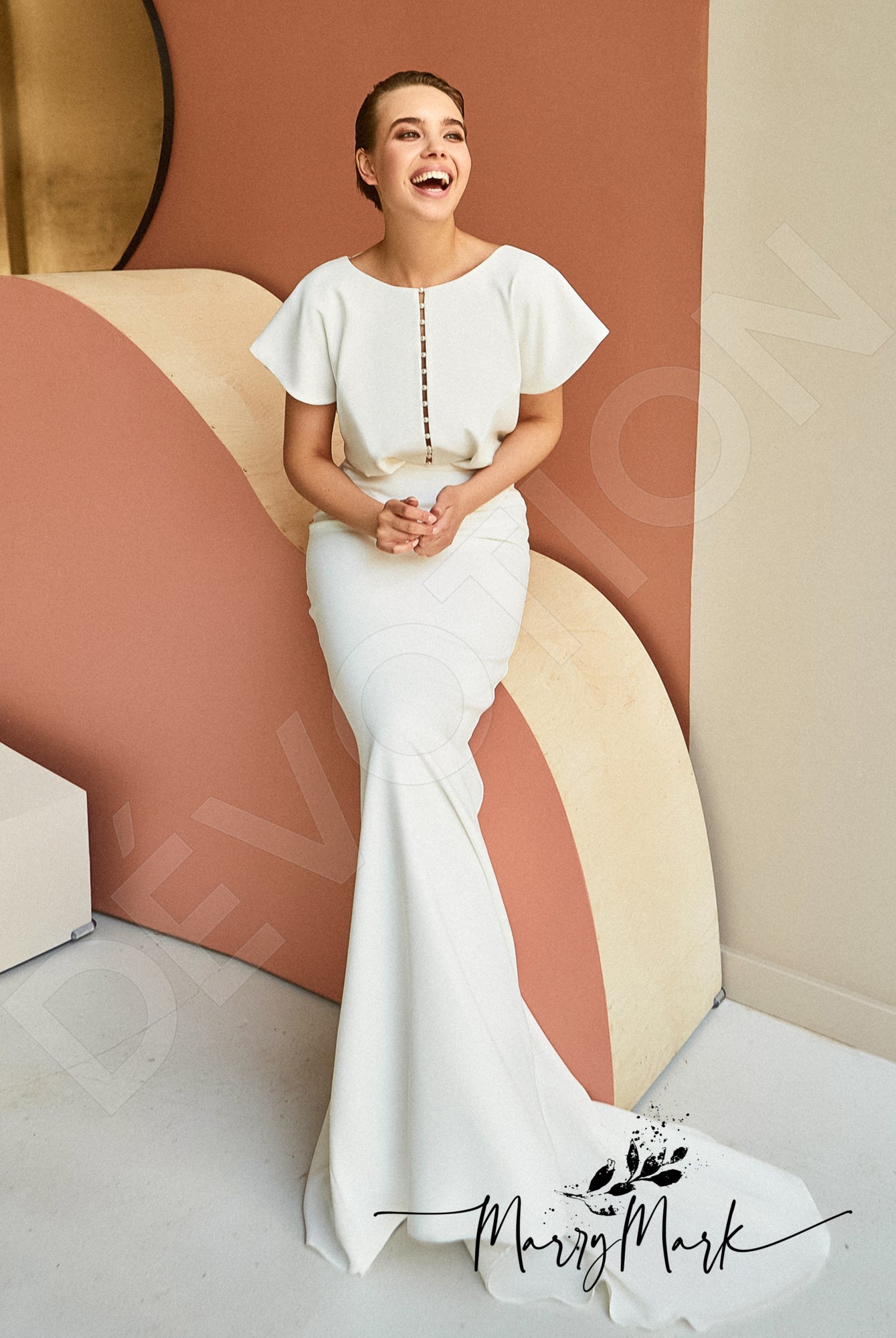 Lakshmi Trumpet/Mermaid Boat/Bateau Milk Wedding dress