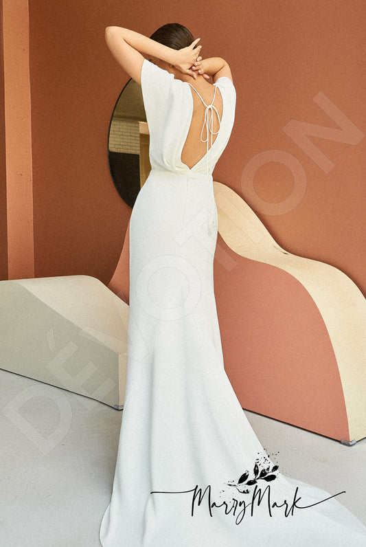 Lakshmi Trumpet/Mermaid Boat/Bateau Milk Wedding dress