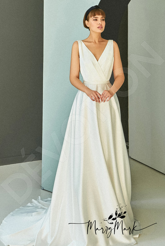 Vilda A-line V-neck Milk Wedding dress