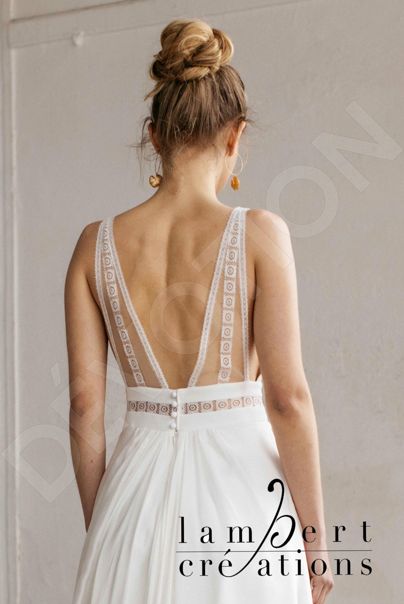 Océan A-line V-neck Ivory Wedding dress