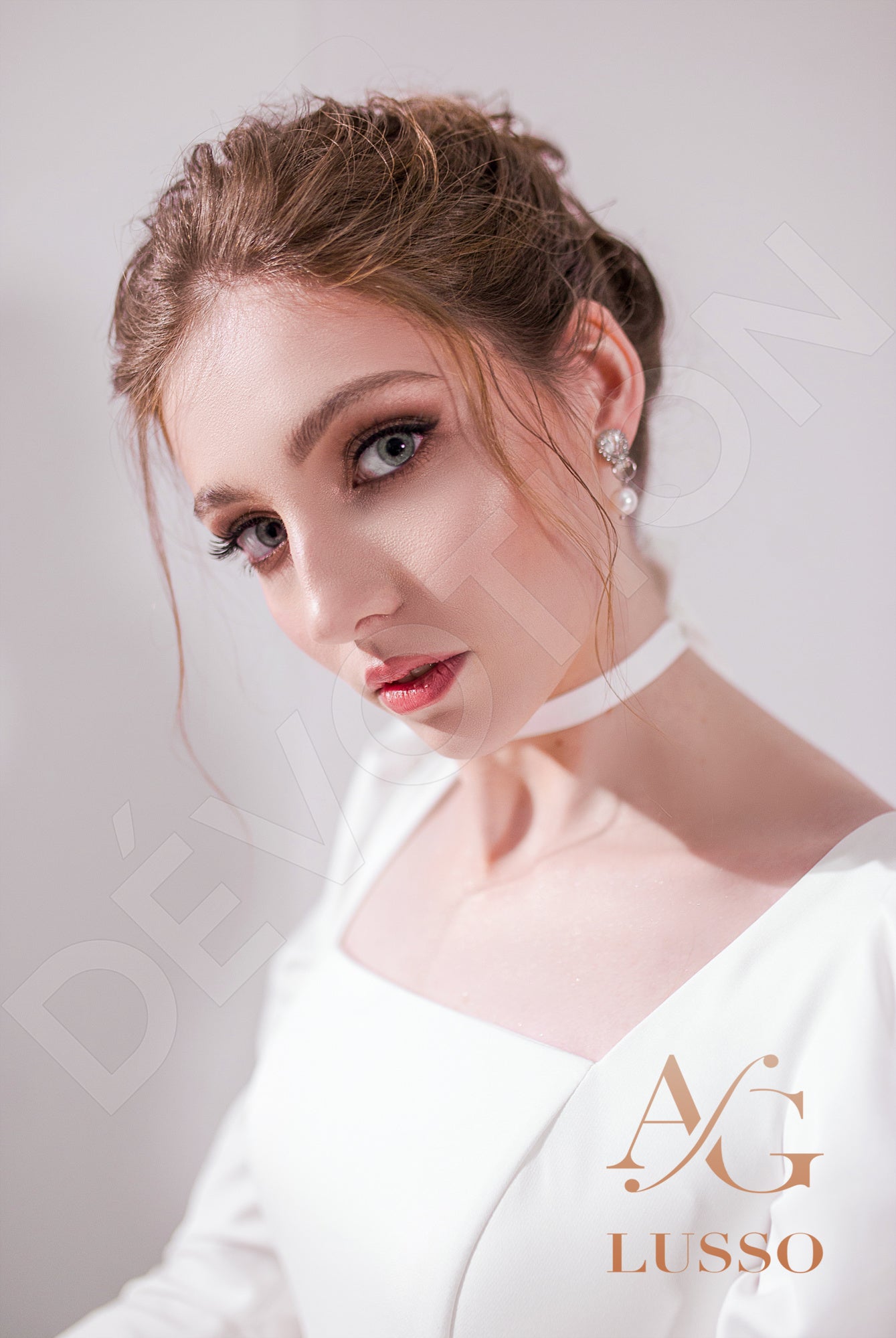 Parisa A-line Square LightMilk Wedding dress