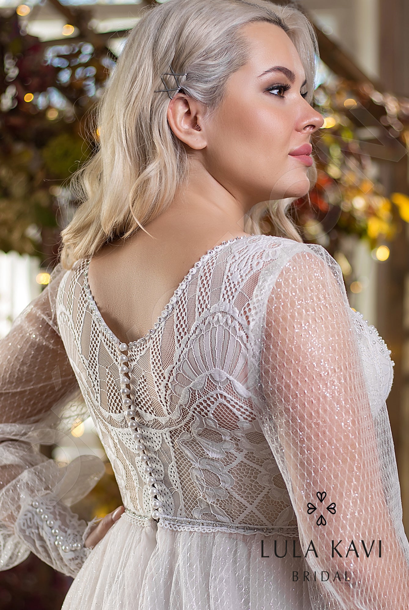 Raisa Full back A-line Long sleeve Wedding Dress 7