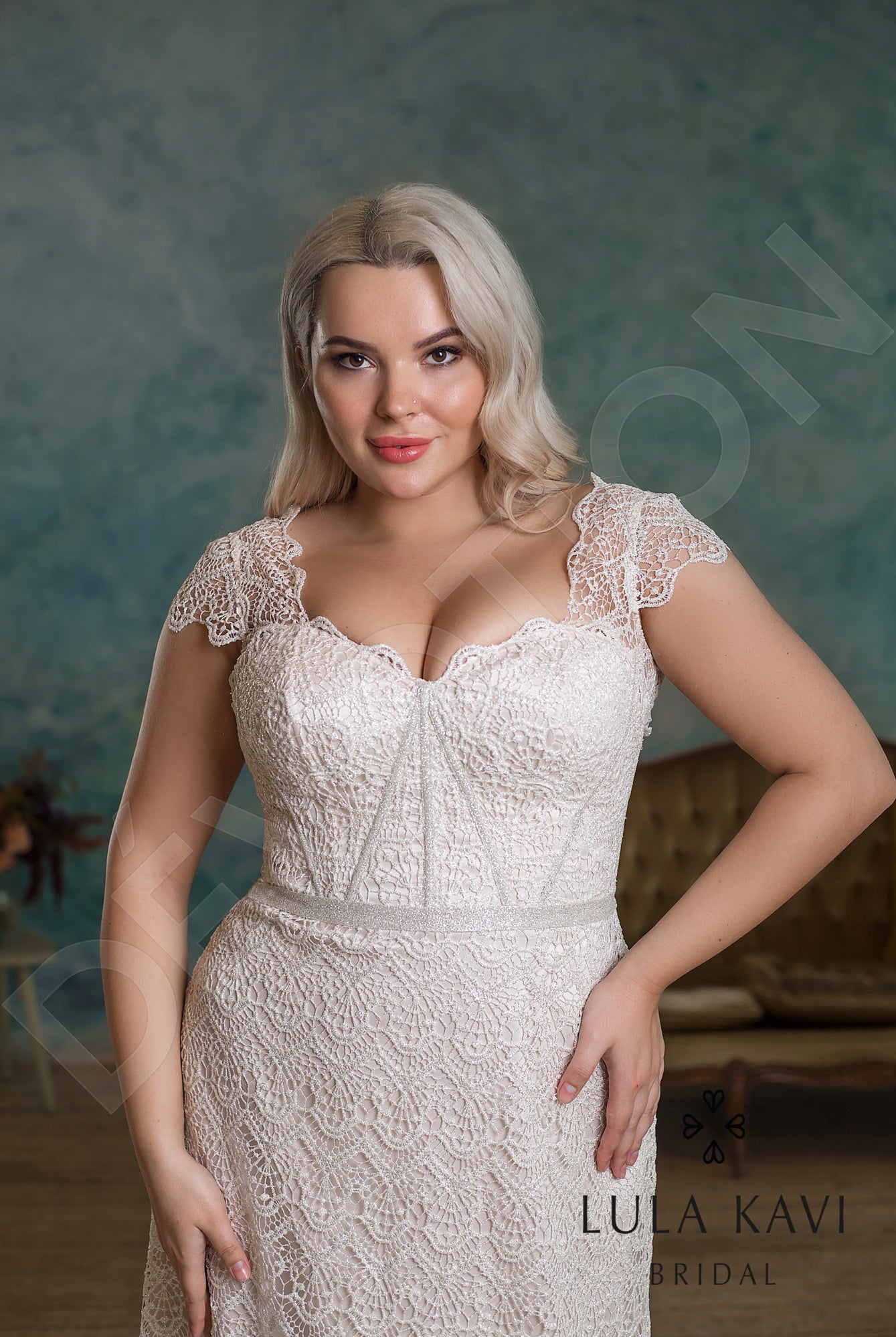 Sefora Open back A-line Short/ Cap sleeve Wedding Dress 8