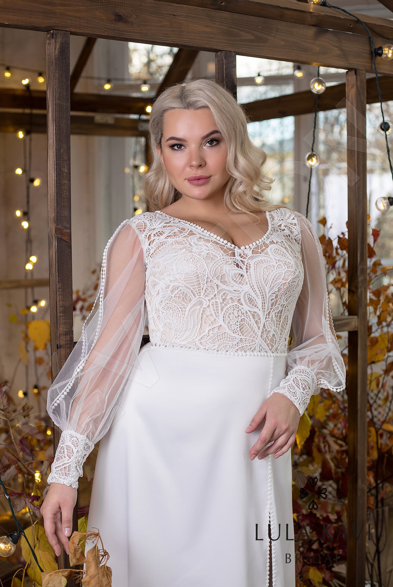 Violinne A-line V-neck Milk Wedding dress