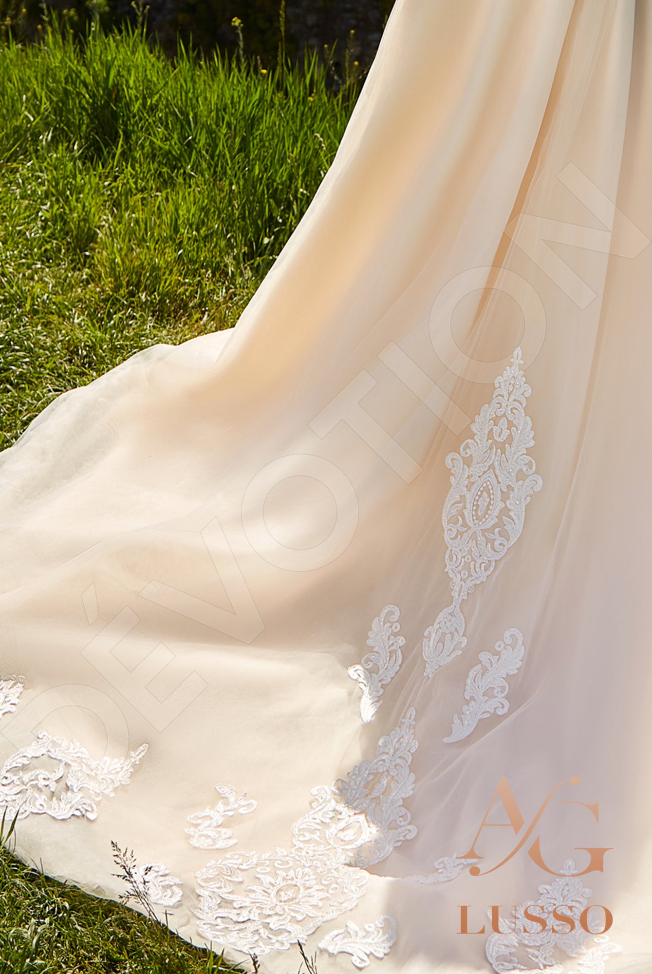Faize A-line Sweetheart Milk Nude Wedding dress