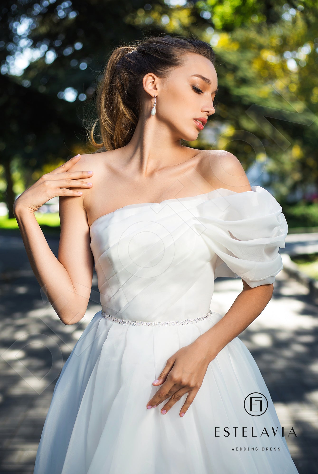 Cataline A-line Straight across Milk Wedding dress