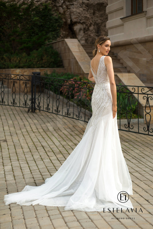 Laurencia Trumpet/Mermaid V-neck Milk Cappuccino Wedding dress
