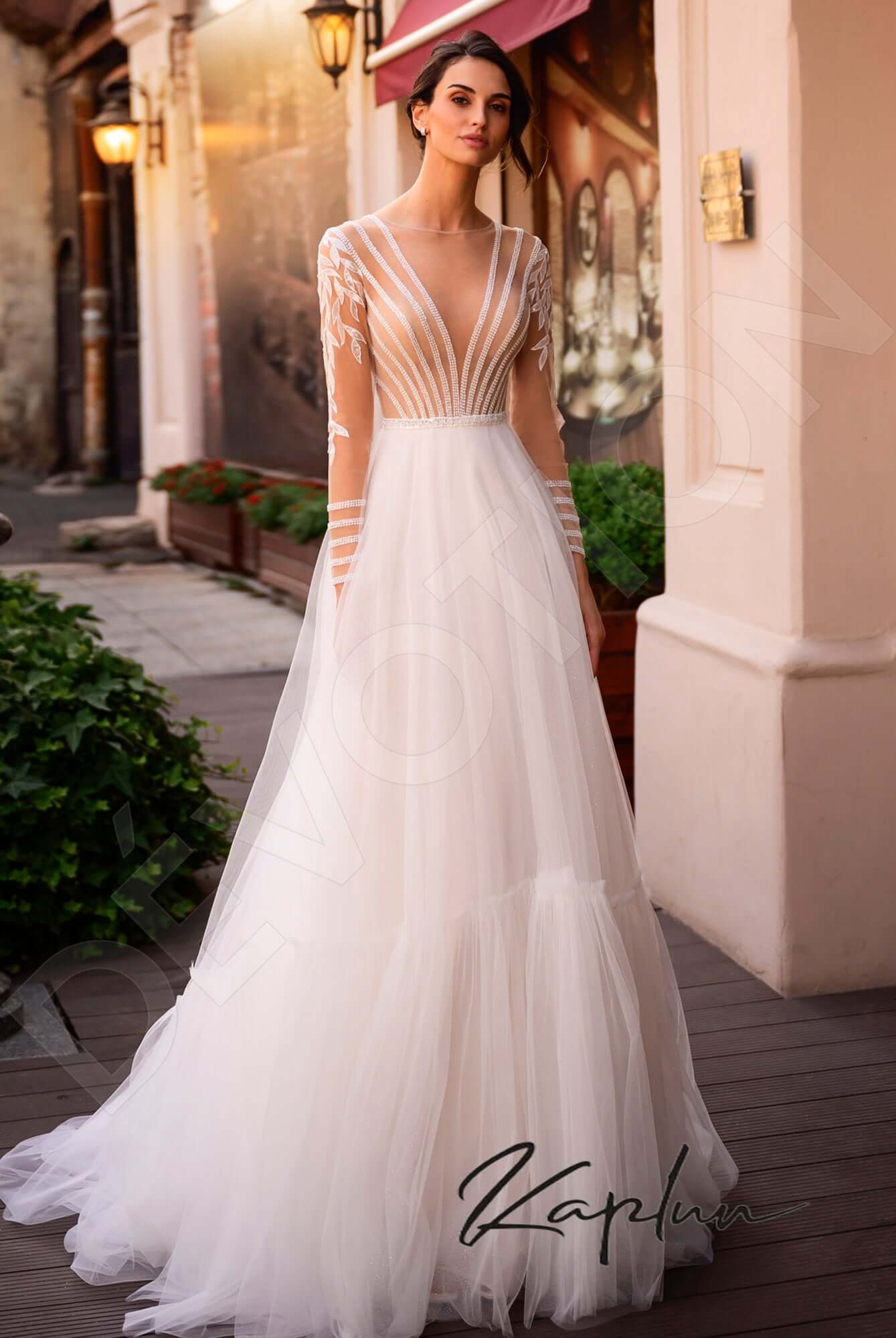 Vanilla wedding boutique cheap