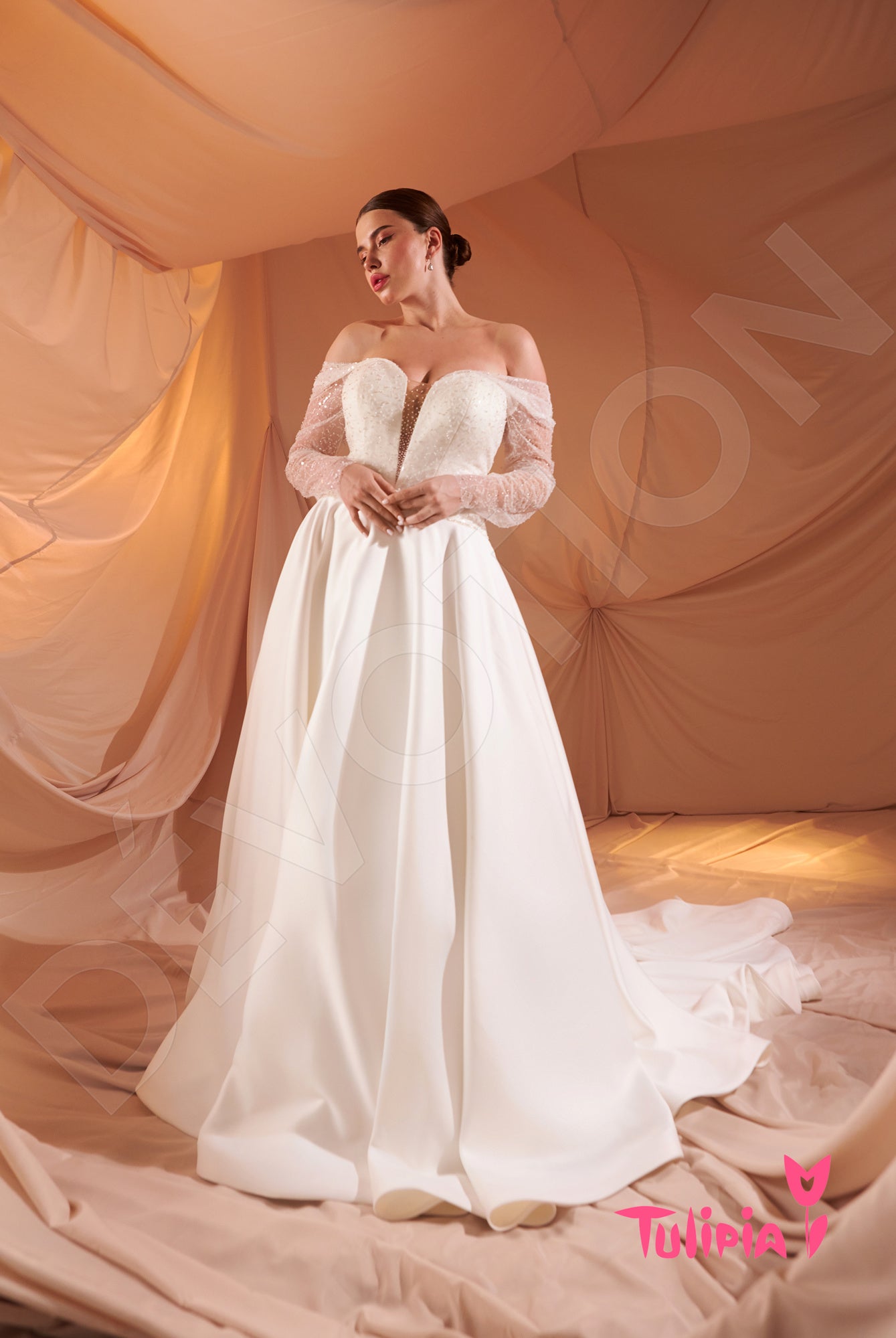 Jolanda A-line Sweetheart Milk Wedding dress