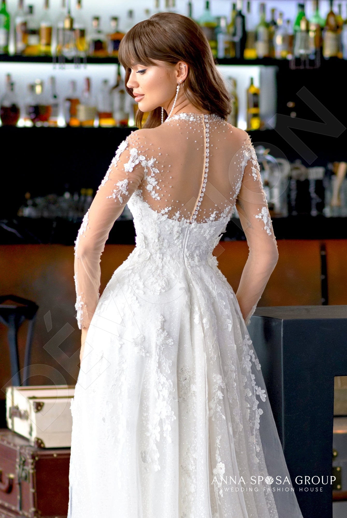 Garby A-line High neck Milk Wedding dress
