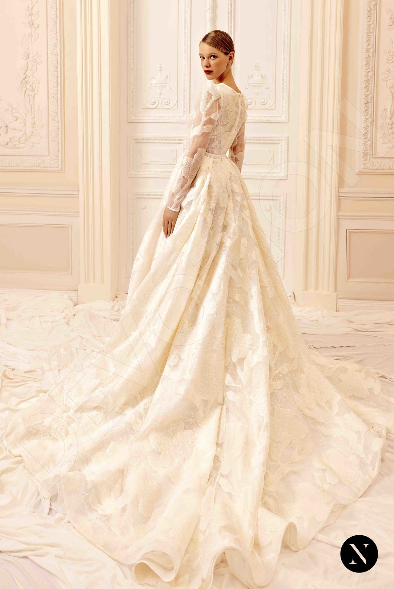 Alison A-line Deep V-neck Ivory Nude Wedding dress