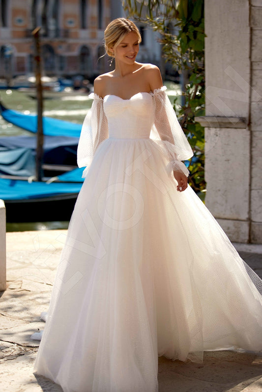 Jada Princess/Ball Gown Sweetheart Ivory Wedding dress