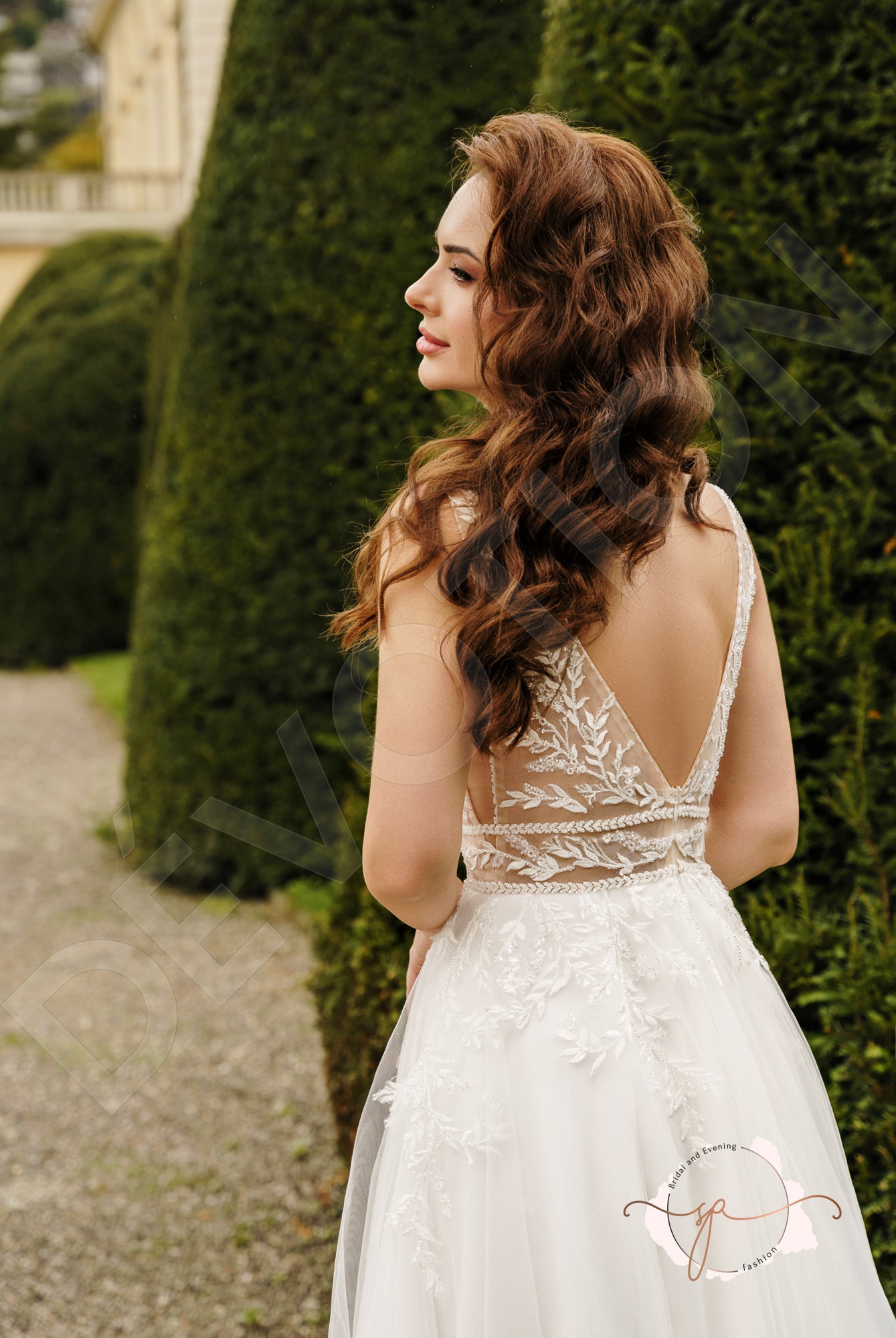 Bray A-line Deep V-neck Milk Wedding dress