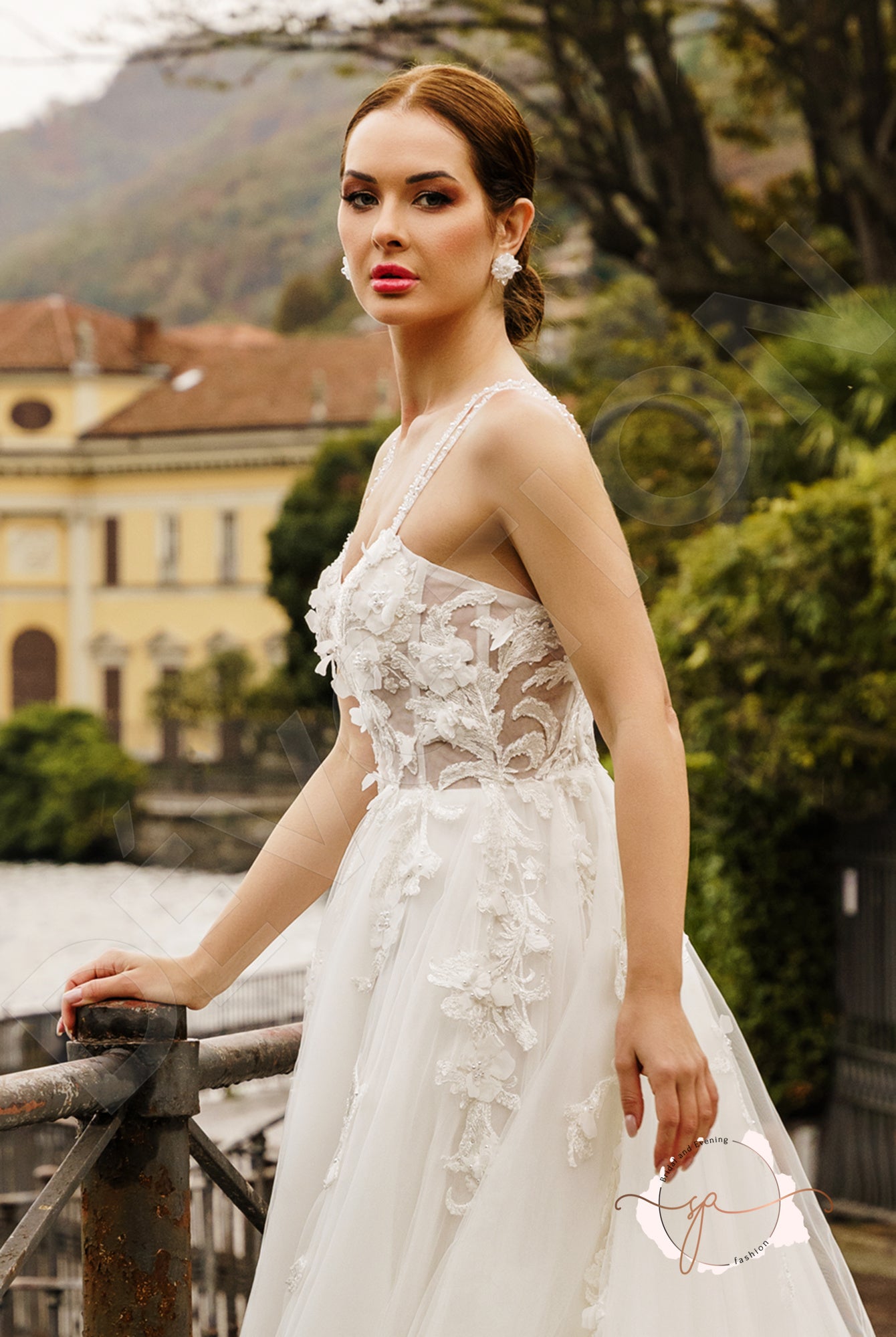 Gobinet A-line Sweetheart Milk Wedding dress