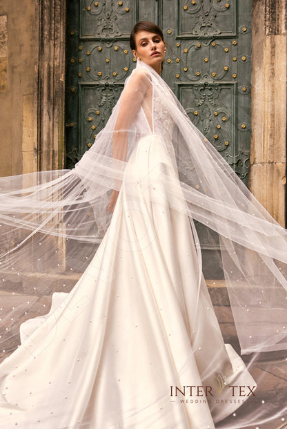 Ide A-line Deep V-neck Milk Wedding dress