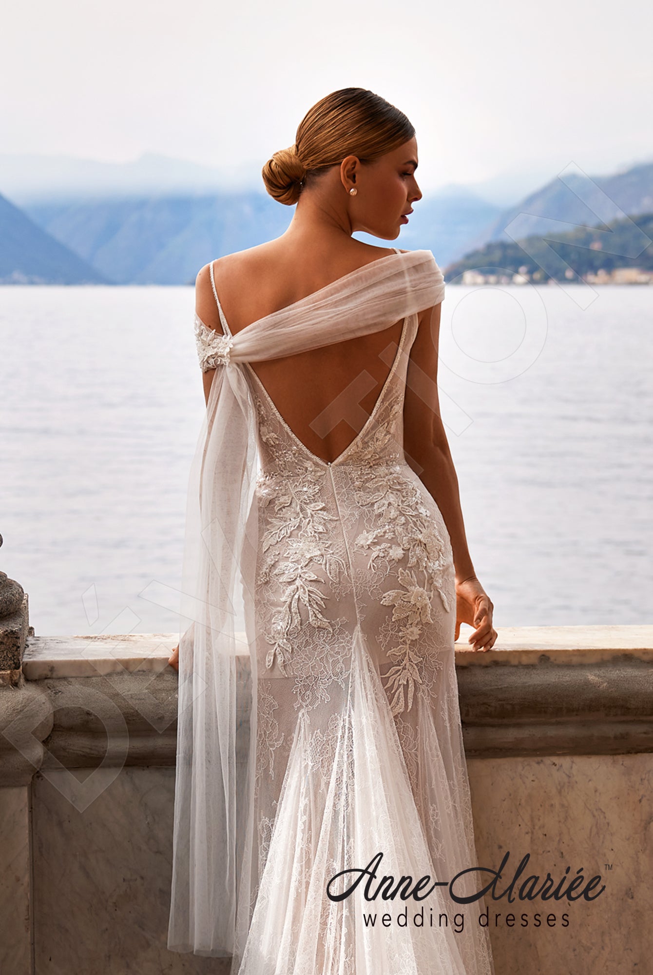 Agata Trumpet/Mermaid Deep V-neck Milk Wedding dress
