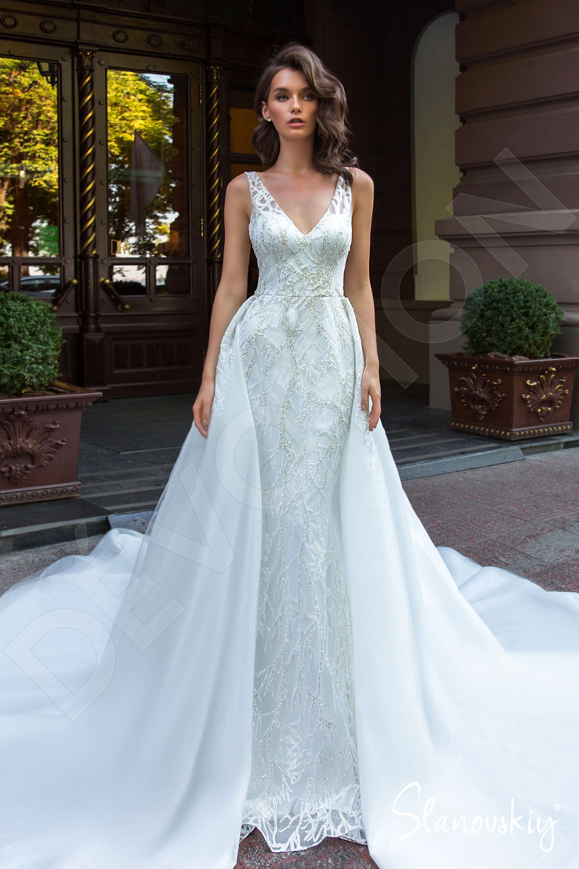 Farren Trumpet/Mermaid V-neck Ivory Milk Wedding dress