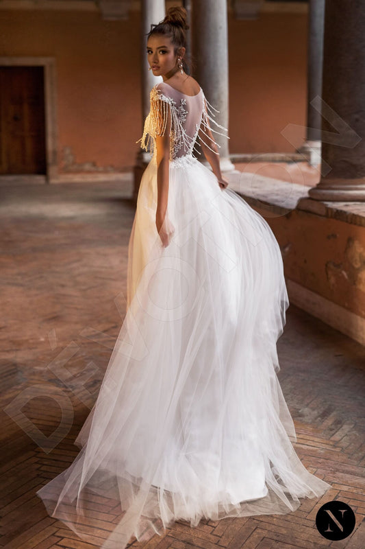 Dianora A-line Boat/Bateau Milk Wedding dress