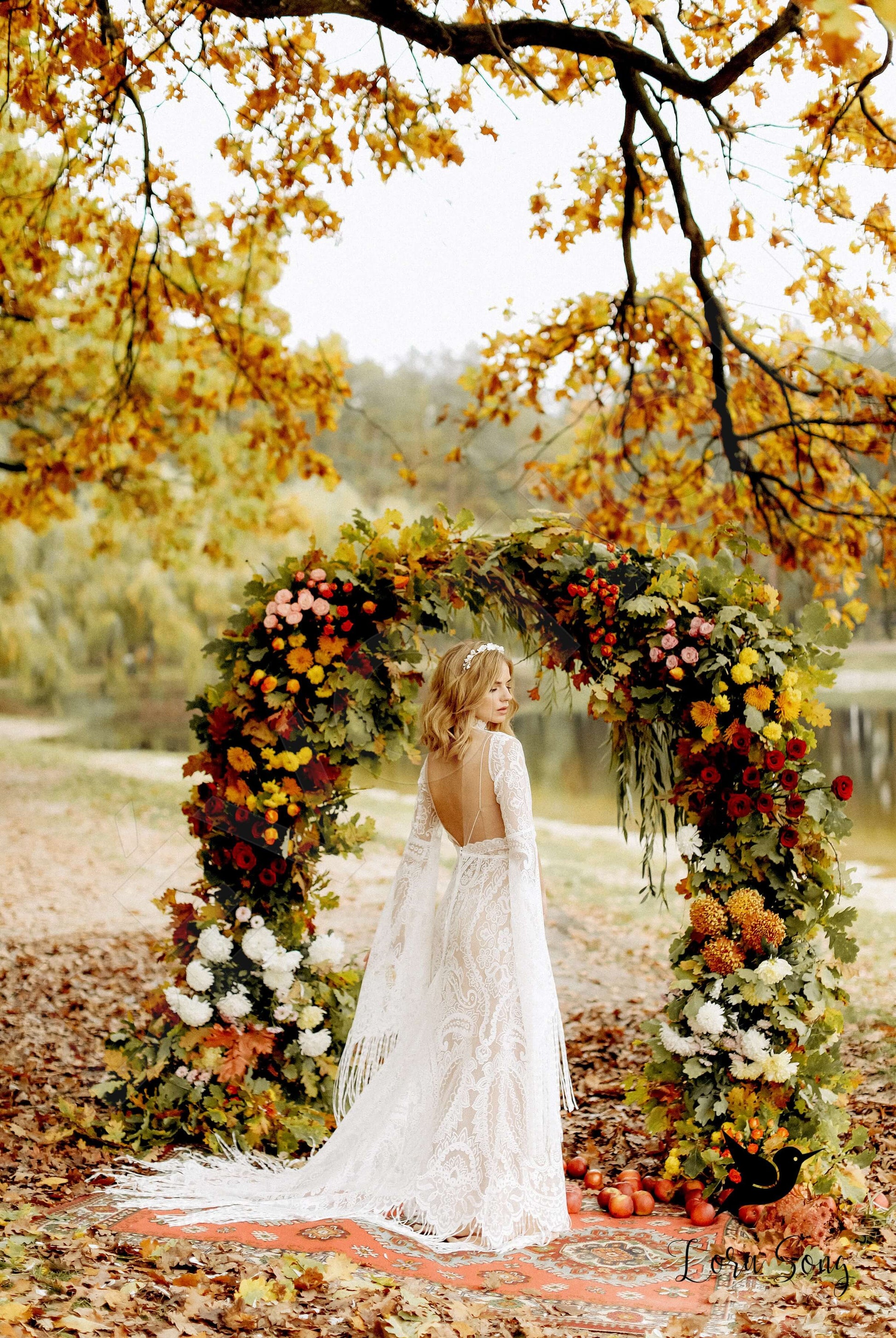 Aria A-line High neck Milk Nude Wedding dress