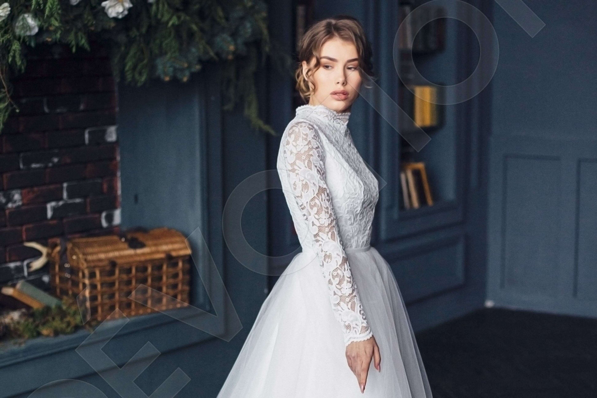 Callie A-line High neck Milk Wedding dress